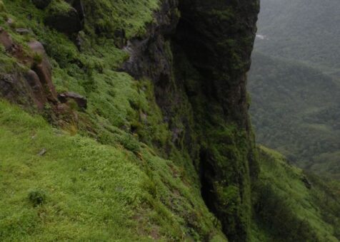 640px-Louisa_Point_Matheran