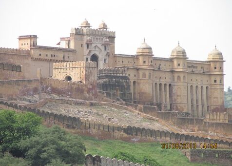 Amber_Palace_on_Hill_Amber_Jaipur