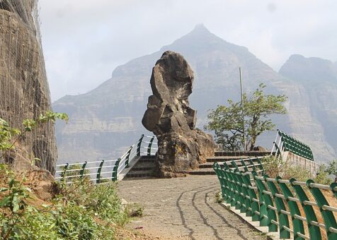 Thumb_point_malshej_ghat