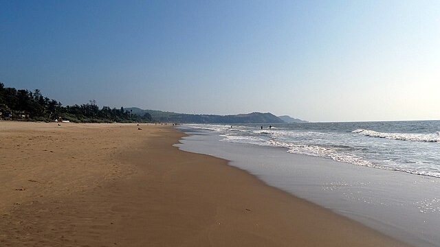 640px-Gokarna_Main_Beach