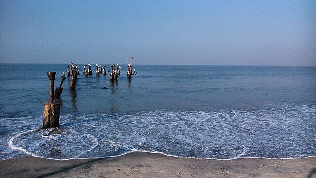 640px-Kozhikkod_Beach!_Early_Morning!