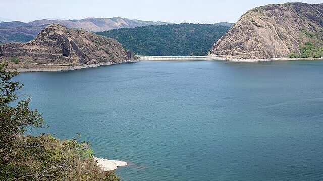 Idukki_Dam_Kurathi_Kuravan_Kerala_Mar22_R16_05583