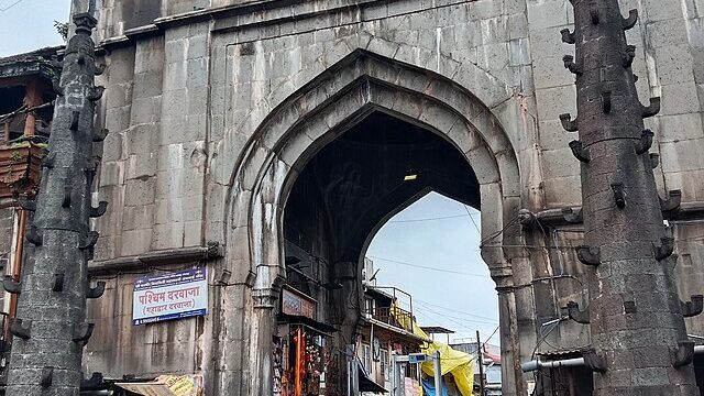 Mahalaxmi_Temple,_Kolhapur,_Maharashtra_08