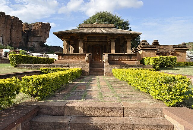 Mallikarjuna temple badami